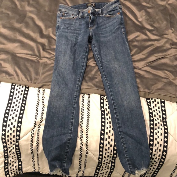 mid rise abercrombie and fitch jeans - Picture 1 of 5
